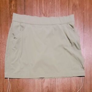 Columbia Tennis Mini Skirt Women's Size XL Tenniscore Athletic Athleisure